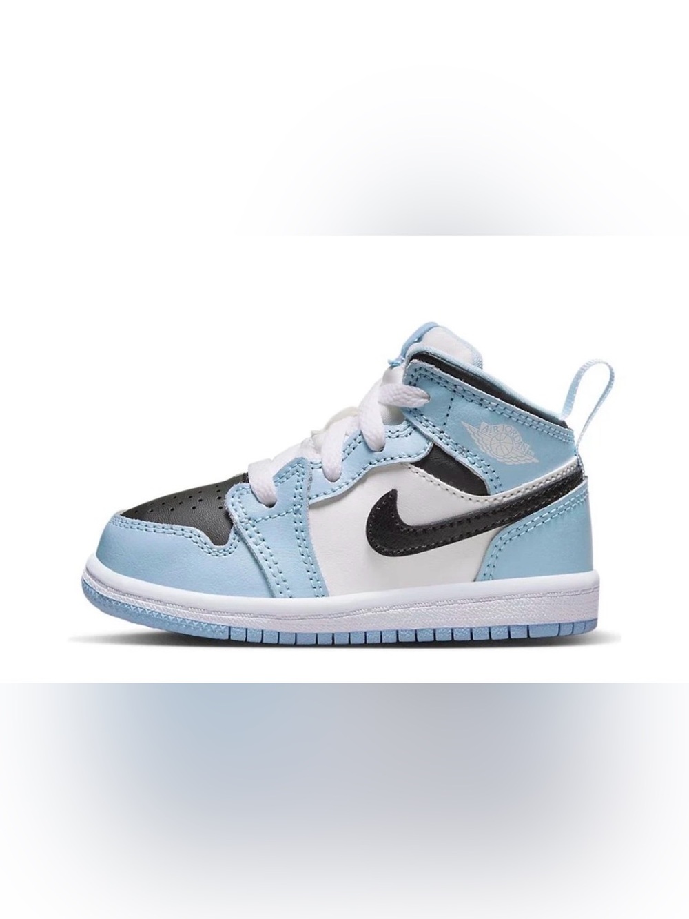 Jordan Kids Mid Sneakers in Ice Blue, Black & White Little Kids 10.5